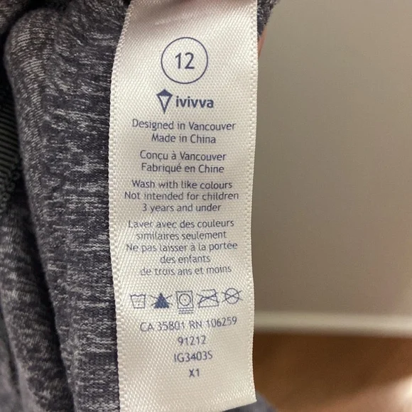 Ivivva by Lululemon Four Count shrug wrap in heather grey size 12 EUC - Picture 5 of 5